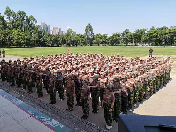 军训,户外拓展活动,地卫士地坪,佛山地坪漆,地卫士地坪漆,地坪漆公司